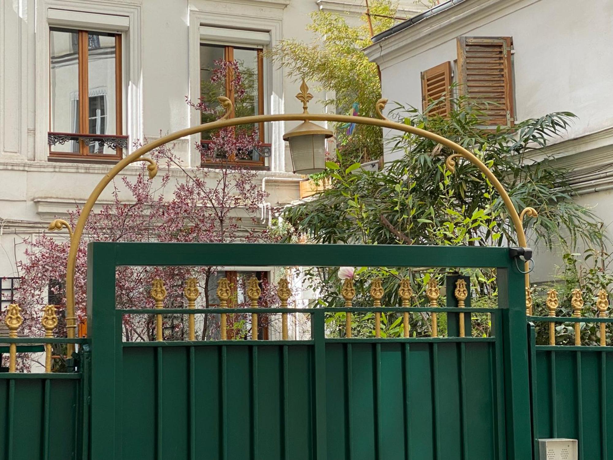 Camparis - B&B - Chambre D'Hotes Exteriör bild