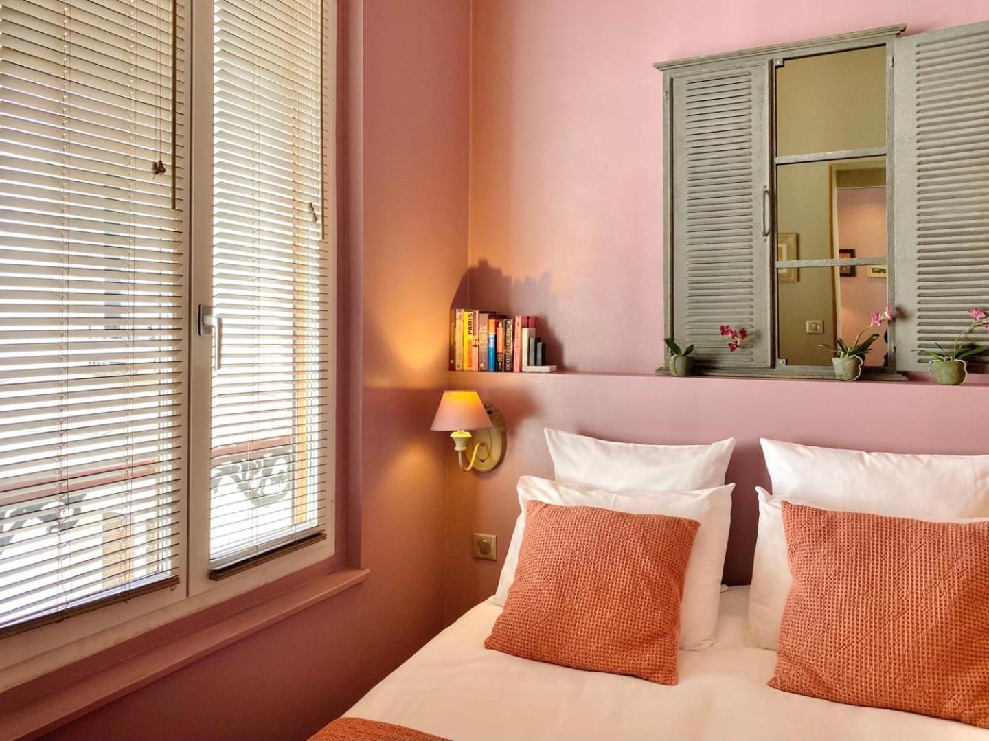 Camparis - B&B - Chambre D'Hotes Exteriör bild