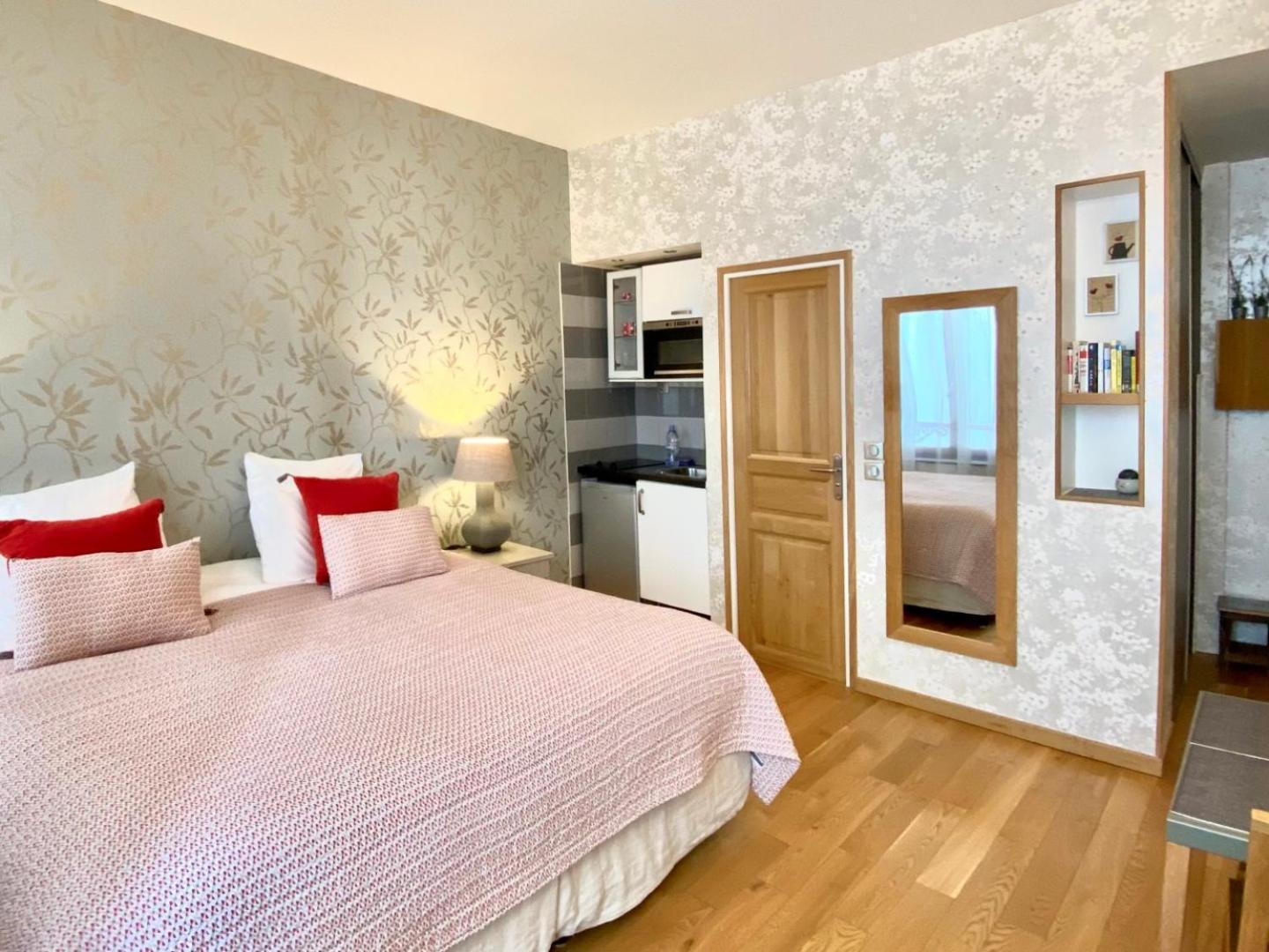 Camparis - B&B - Chambre D'Hotes Exteriör bild
